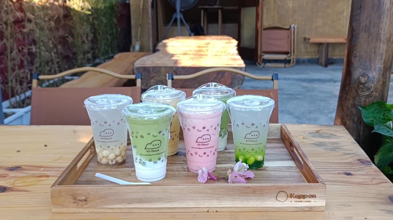 Khay sinh tố trái cây tươi tại Xờ Mood